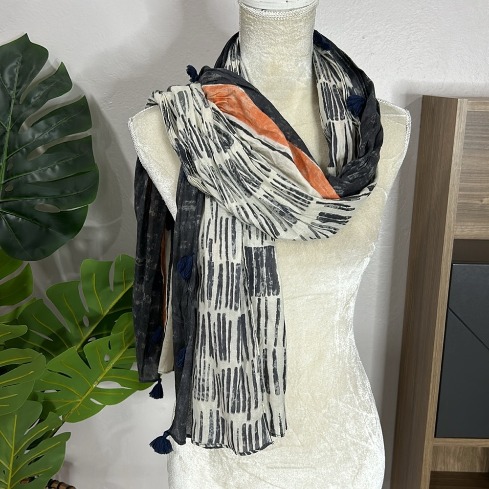 Printed Tassel Scarf